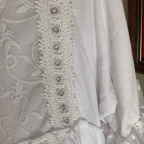 White Eyelet BoHo Dress/Top NWT - Picture 5 of 11